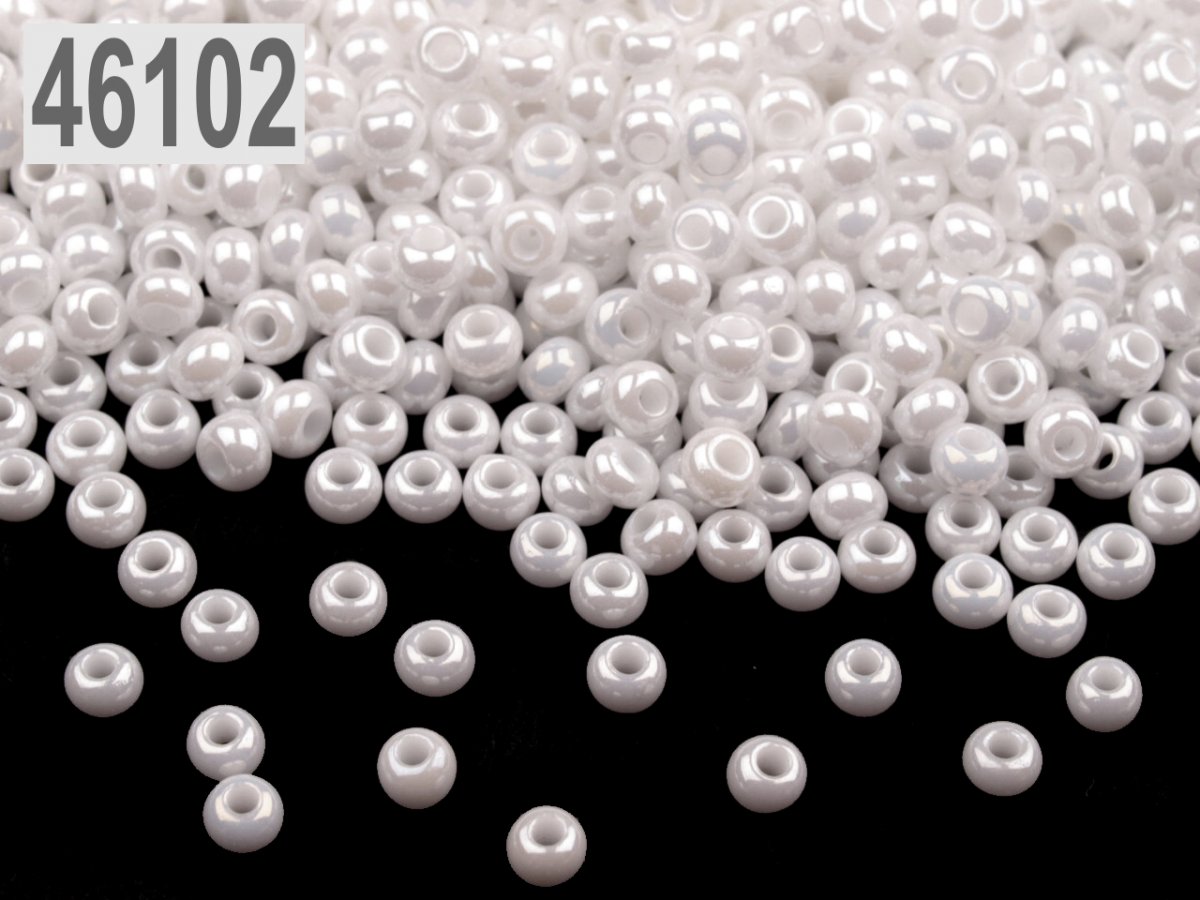 Rokajl Preciosa 10/0 - 2,3mm  perleť