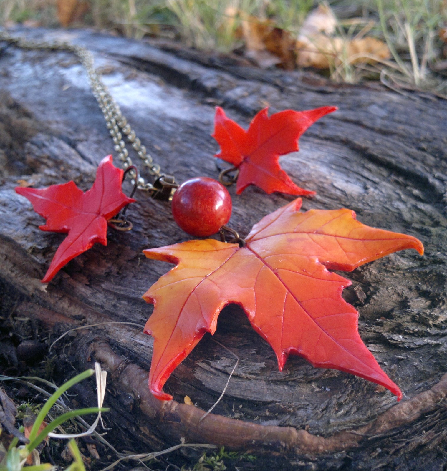 Javůrky...souprava s korálem
