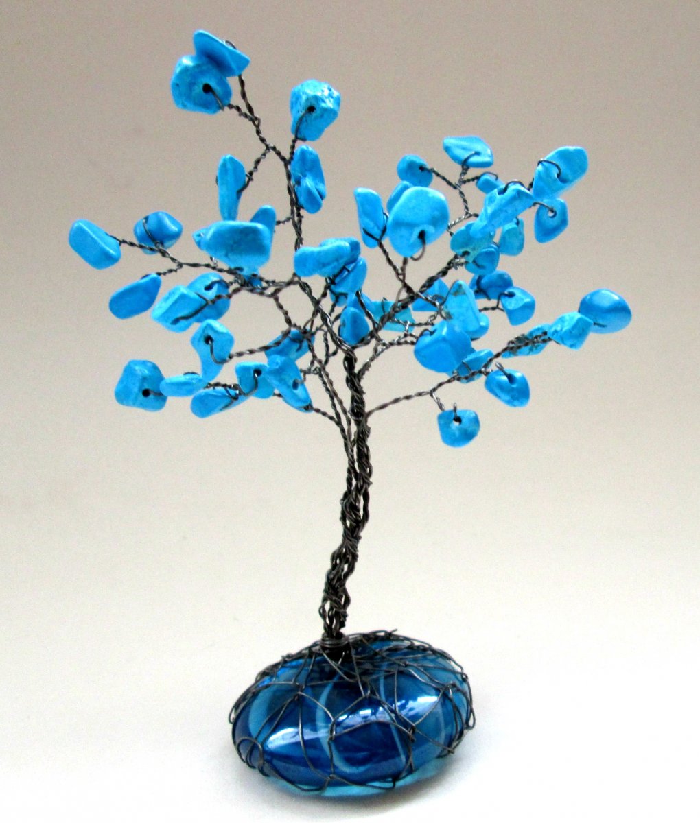 Stromeček štěstí-magnezit