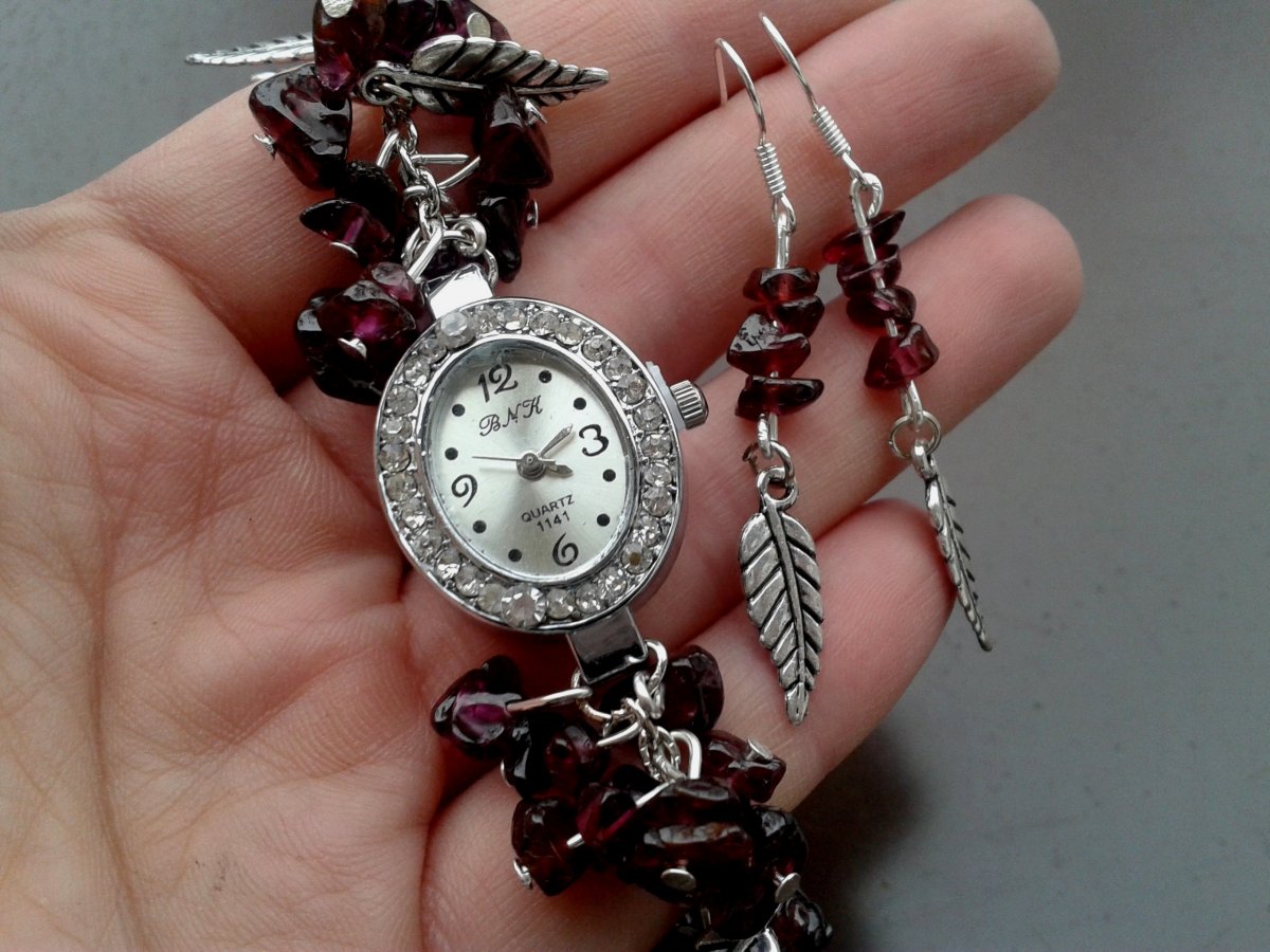 Luxusní hodinky Granát - Komplet