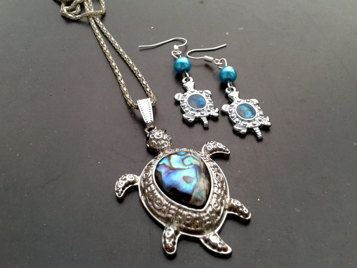 Želví souprava s perletí