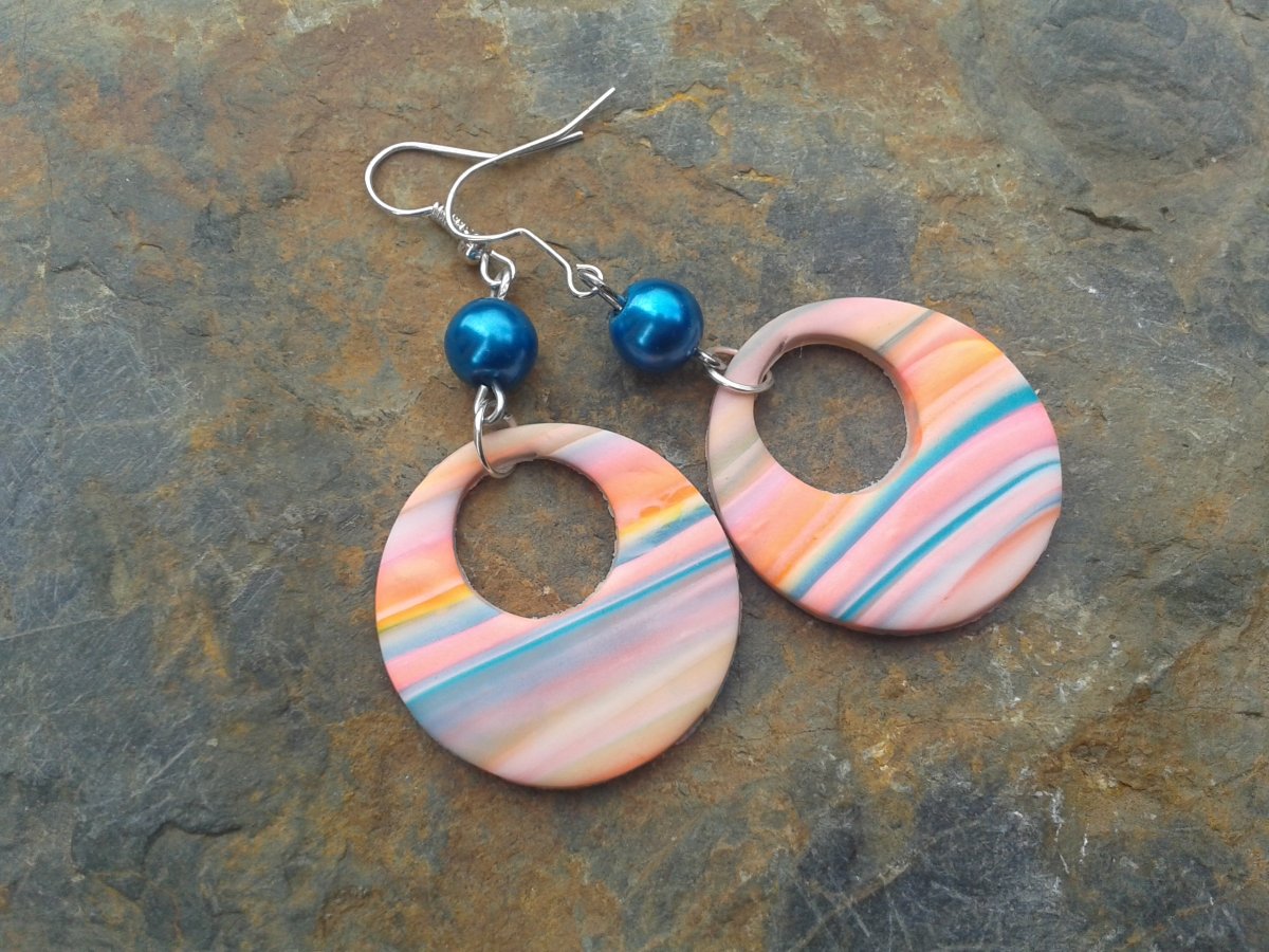 Neonové náušničky