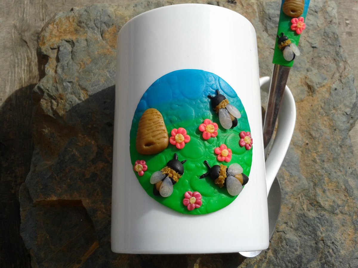 SETÍK HRNEČKU A LŽIČKY pro včelaře