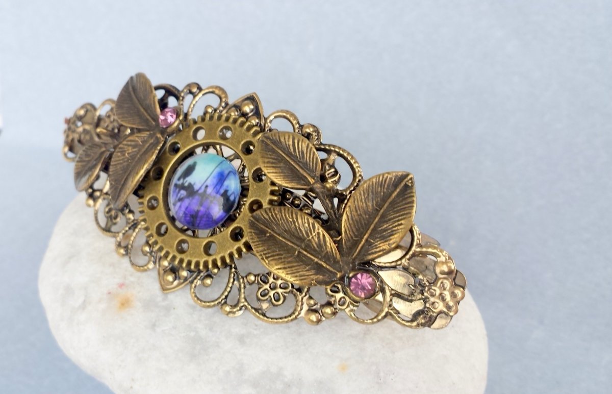 Spona do vlasů s malým kabošonem a kamínky