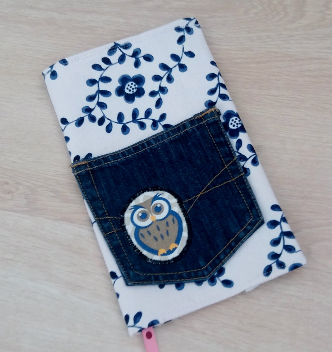 Obal na knihu SOVIČKA