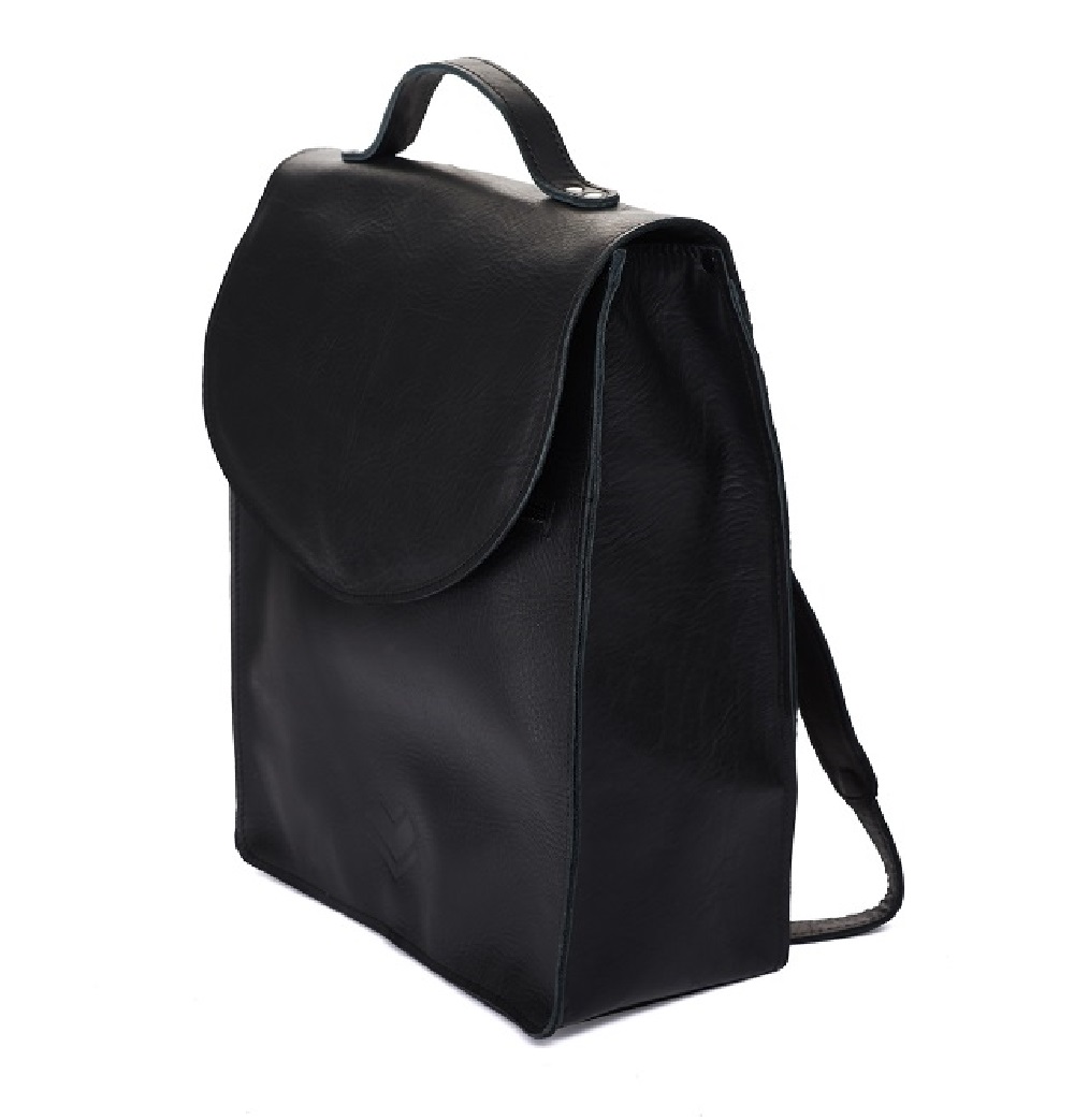 Kožený batoh - černý