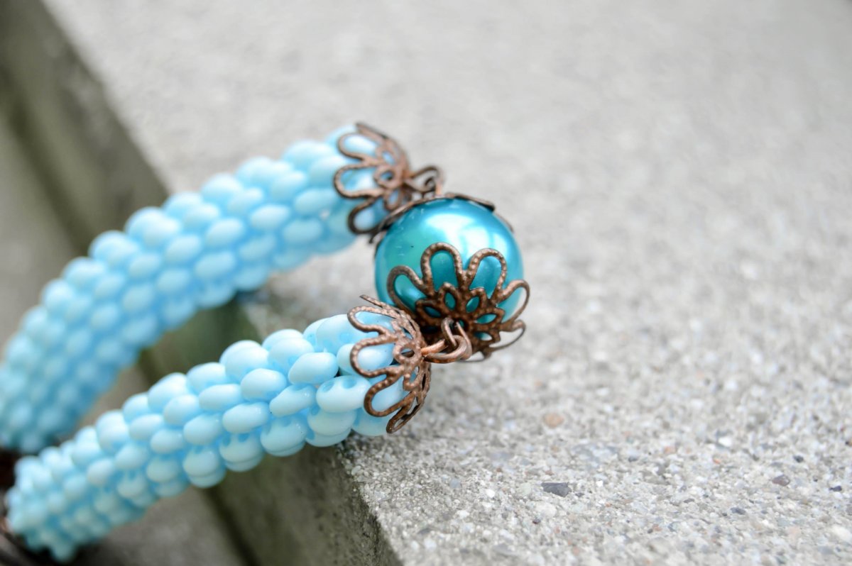 Modrá a ještě modřejší - náramek