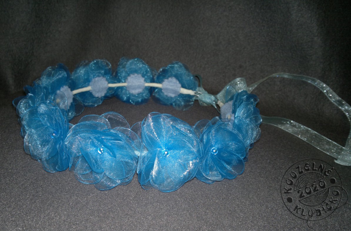 Věneček do vlasů v barvě pomněnek