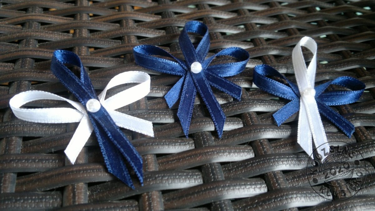 Svatební vývazek tmavě modrá