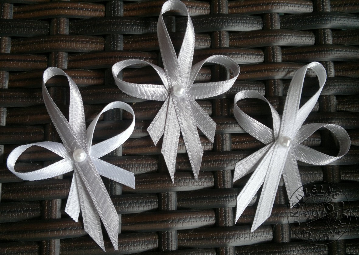 Svatební vývazek tmavě stříbřitá