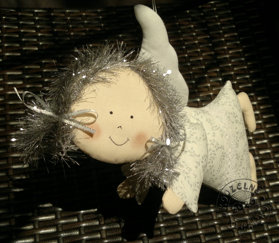 Andělka letící Stříbrnovláska