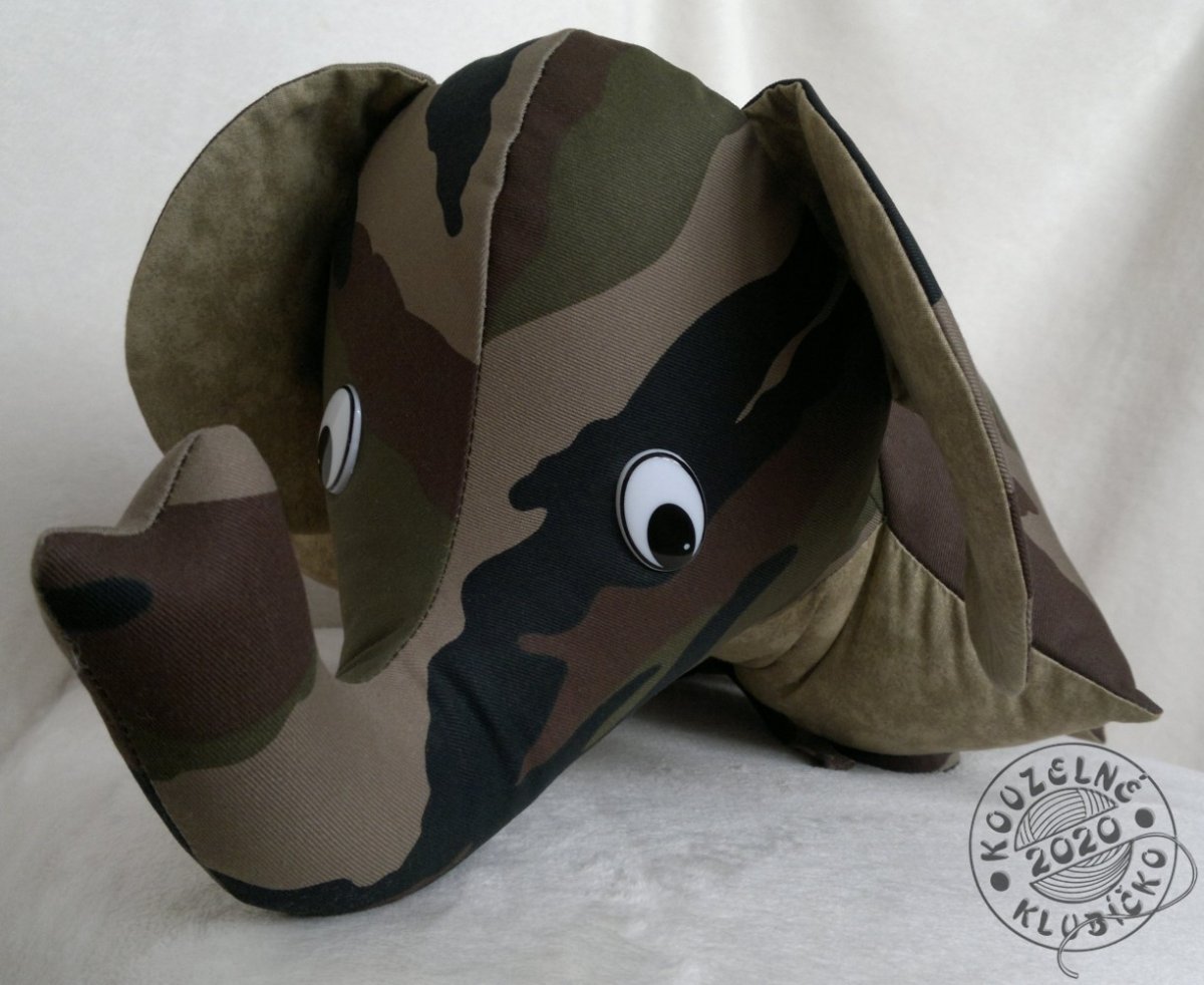 Polštářek Slon maskáčový