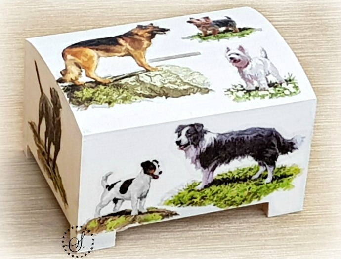 dřevěná pokladnička pejskové