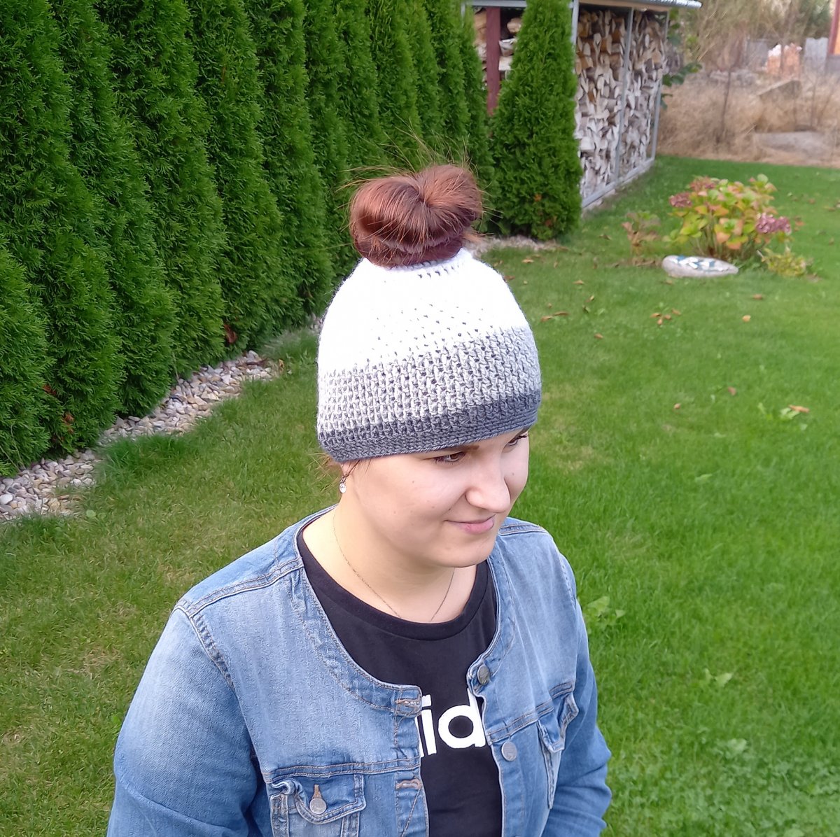 Háčkovaná čepka na culík