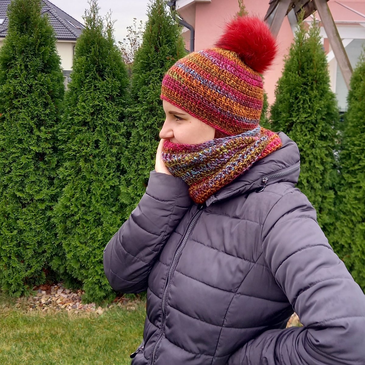 Souprava čepice a nákrčníku