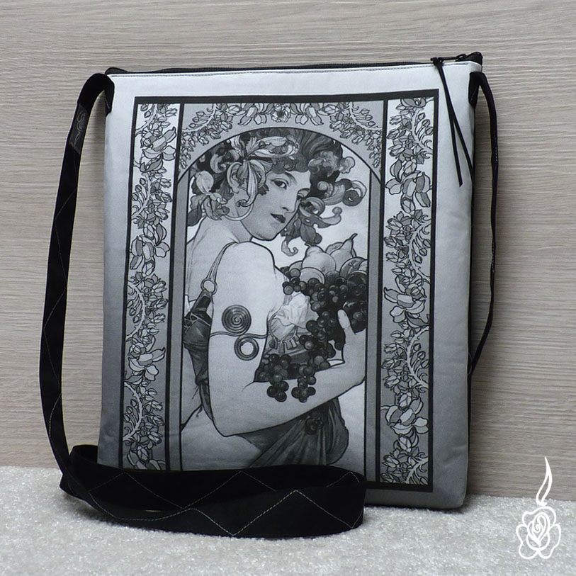 Černobílá taška Alfons Mucha - Ovoce