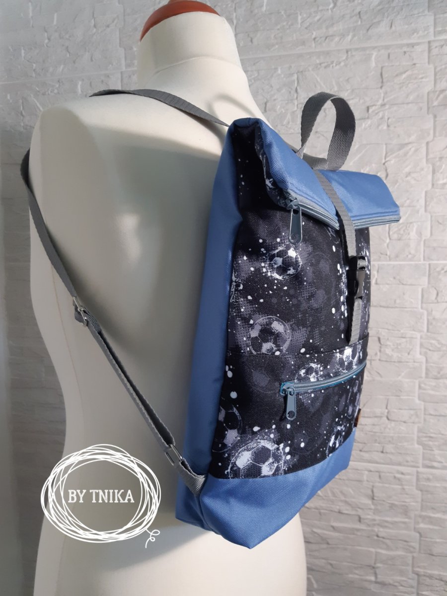 Batoh střední - fotbal šedomodrý II - FLIP