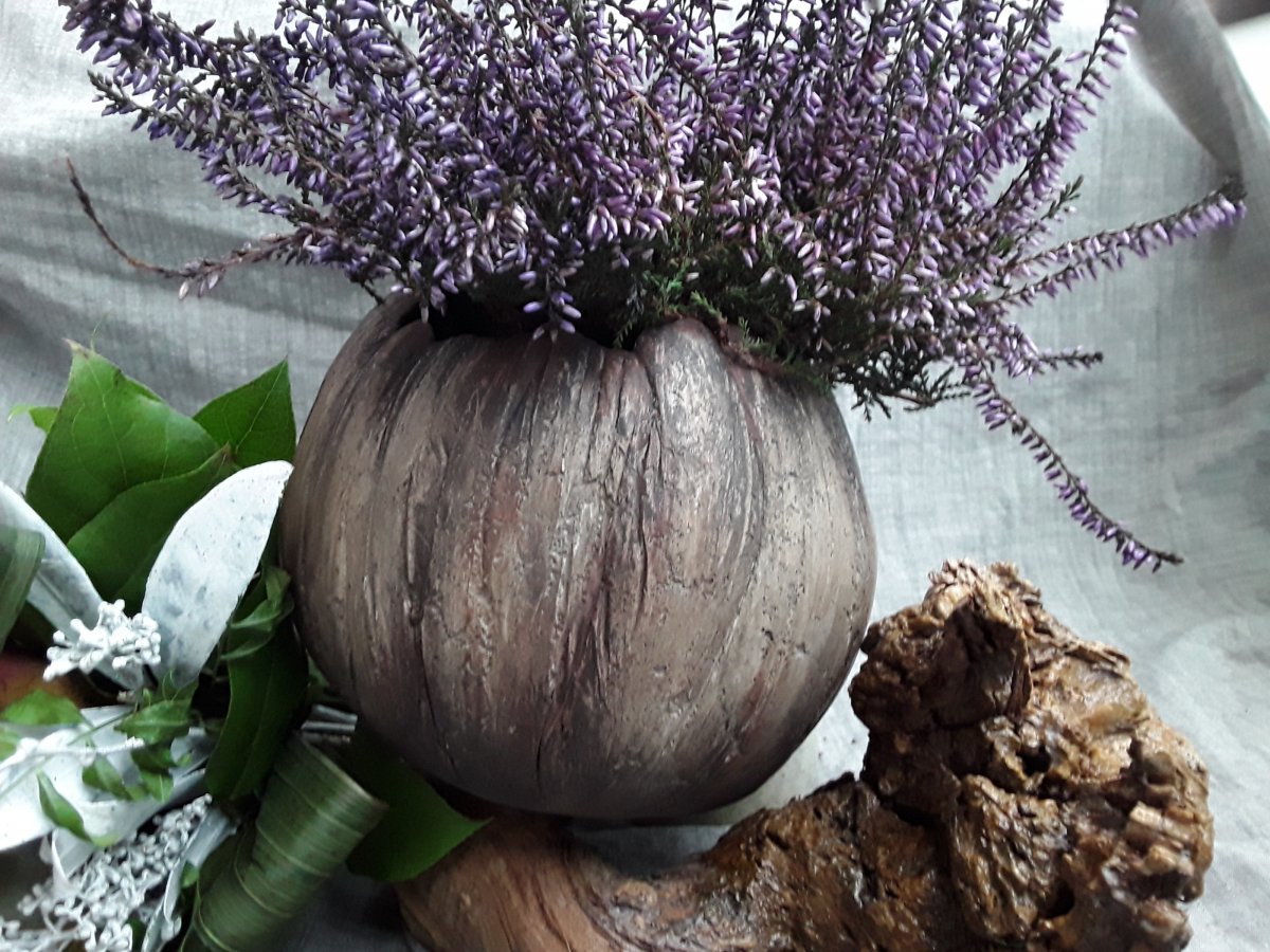 Betonový obal květináč 