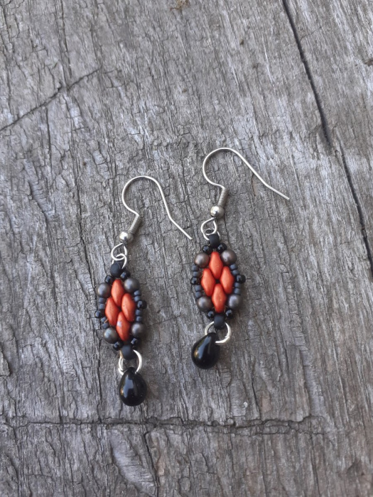 náušnice tmalé twinové