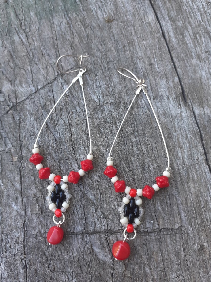 náušnice červené kapky 