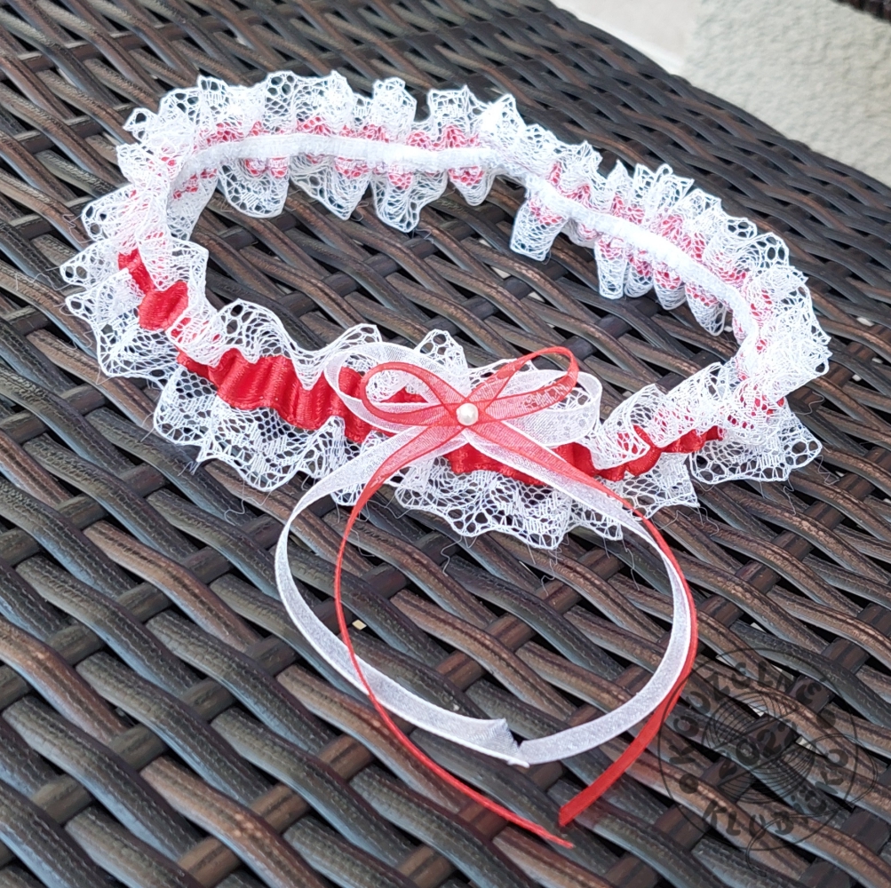 Krajkový podvazek 37 mm s červenou stužkou