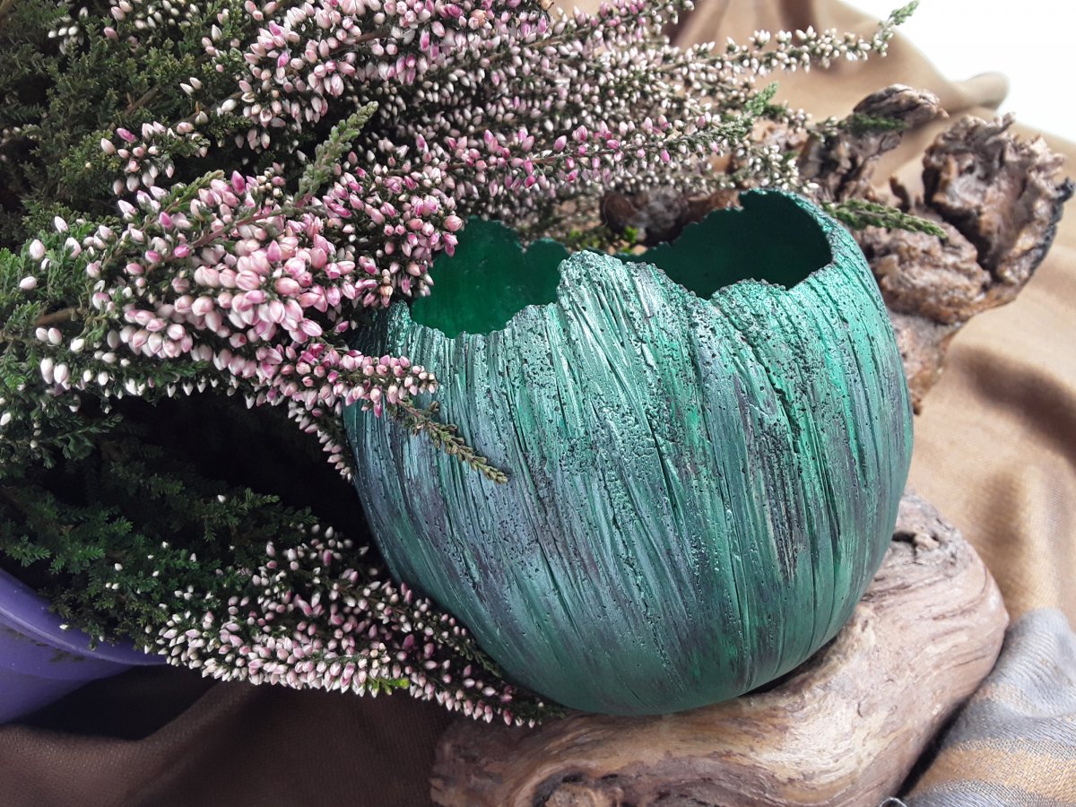 Beton-svícen-skořepina " Emerald green "