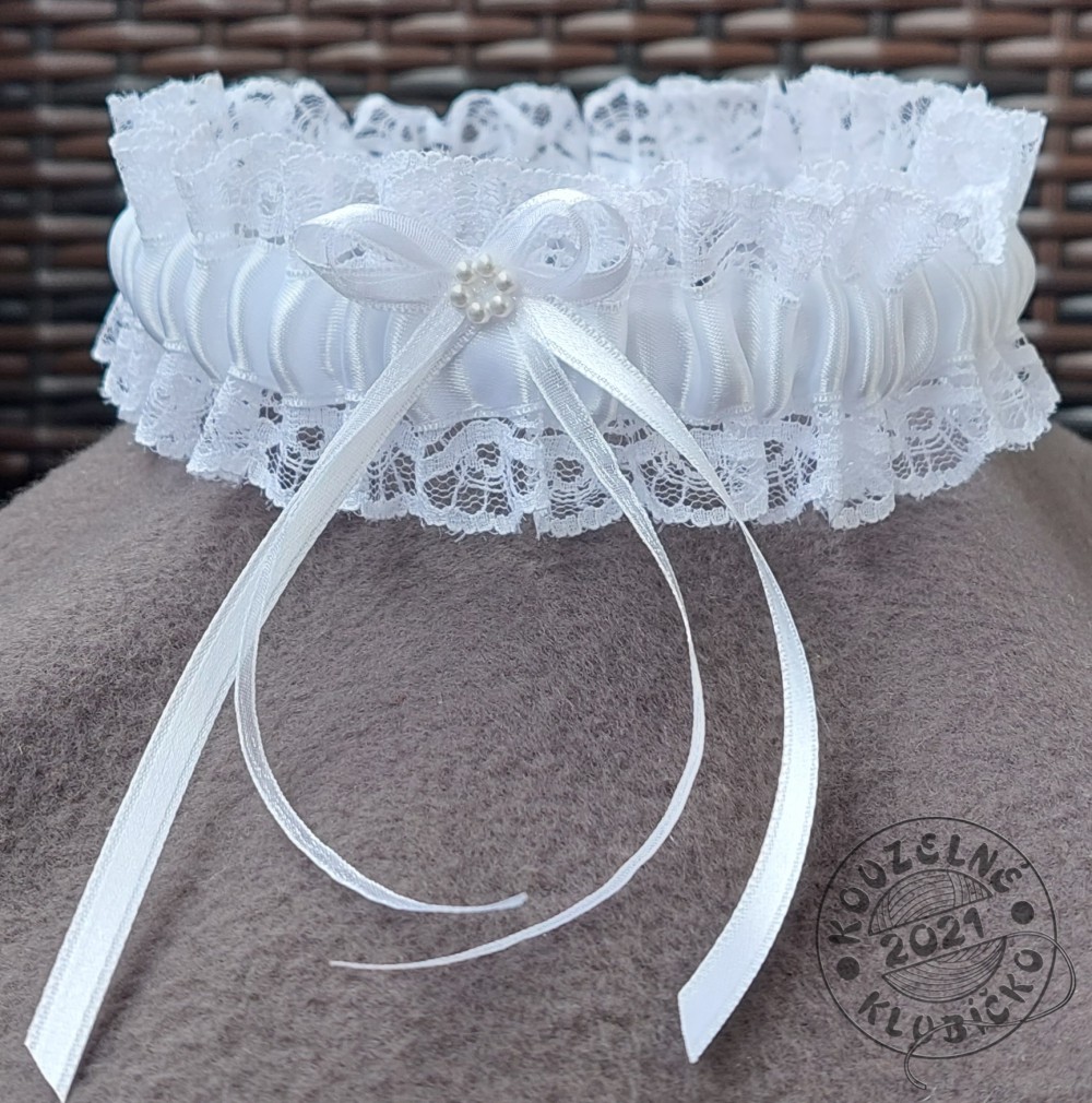 Krajkový BÍLÝ podvazek 50 mm 