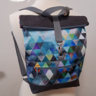 Batoh střední - triangl I. - FLIP