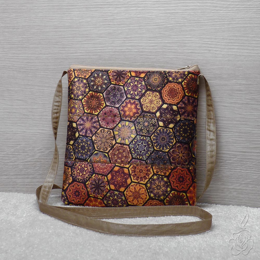 Menší kabelka s mandalami