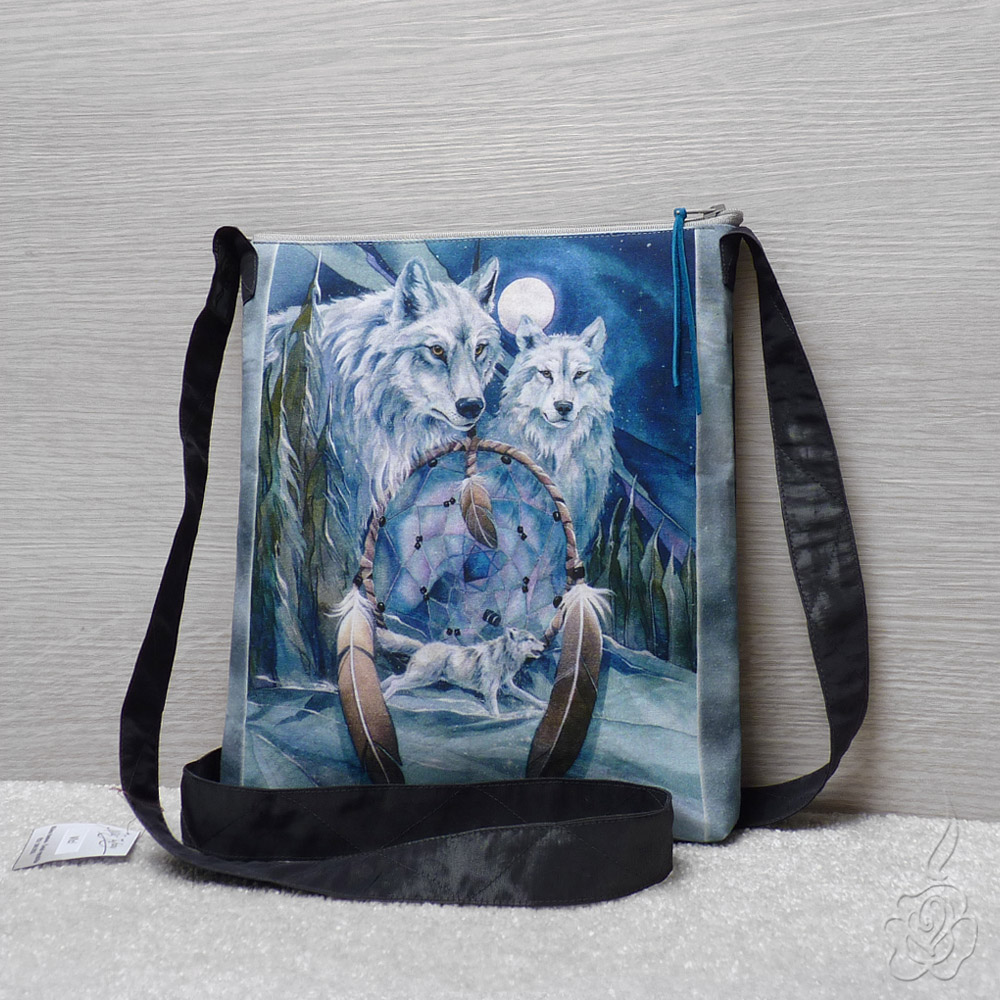 Menší kabelka s vlky
