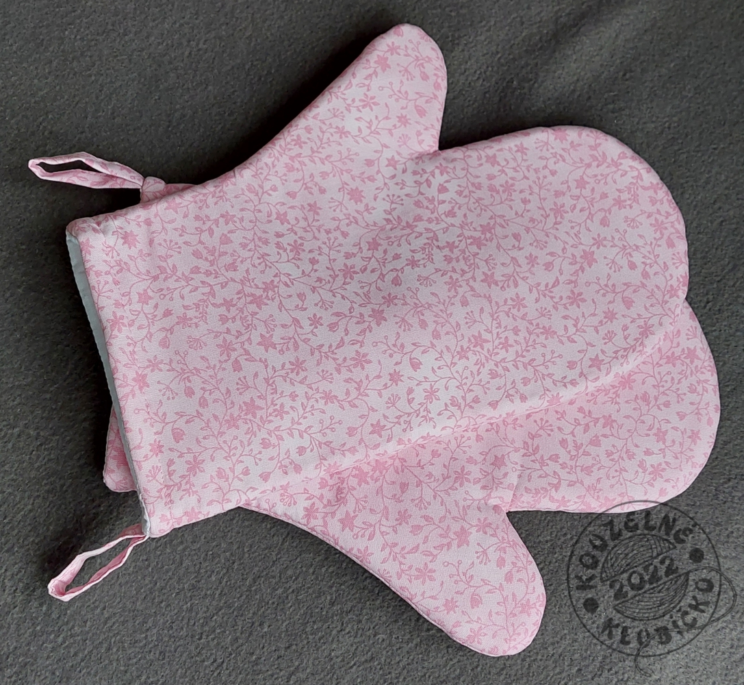 Chňapka Růžová s pnoucími větvičkami s poutkem a magnetem - cena za 1 ks