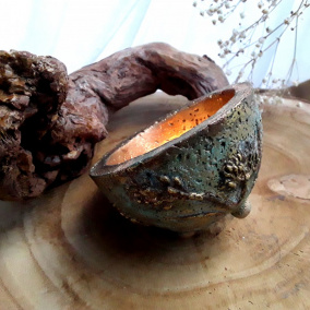 Beton-svícen-otisk 3 D " Nožičky "