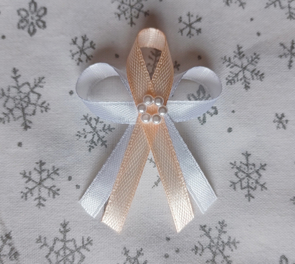 Meruňkové svatební vývazky