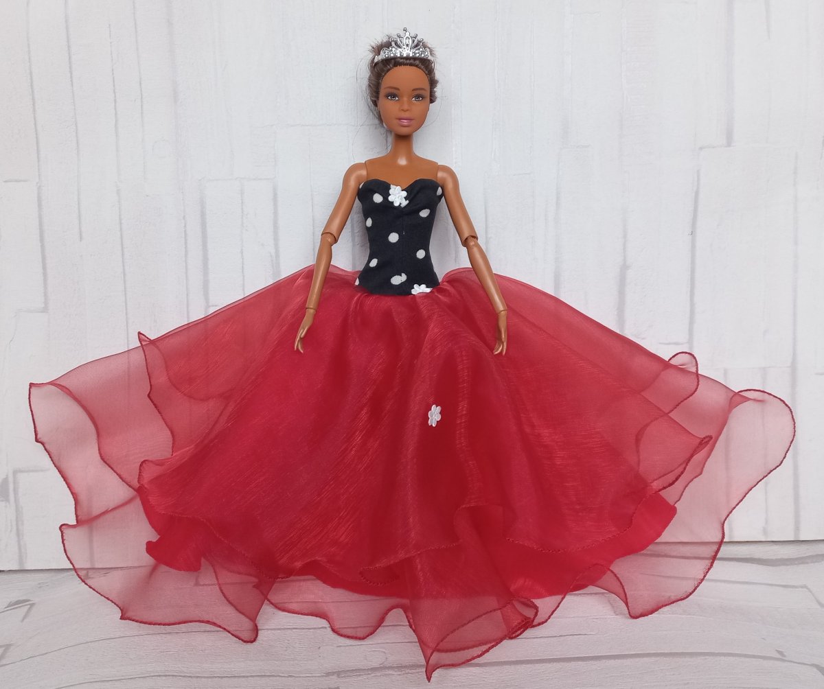 šatičky pro Barbie-  červené organzové