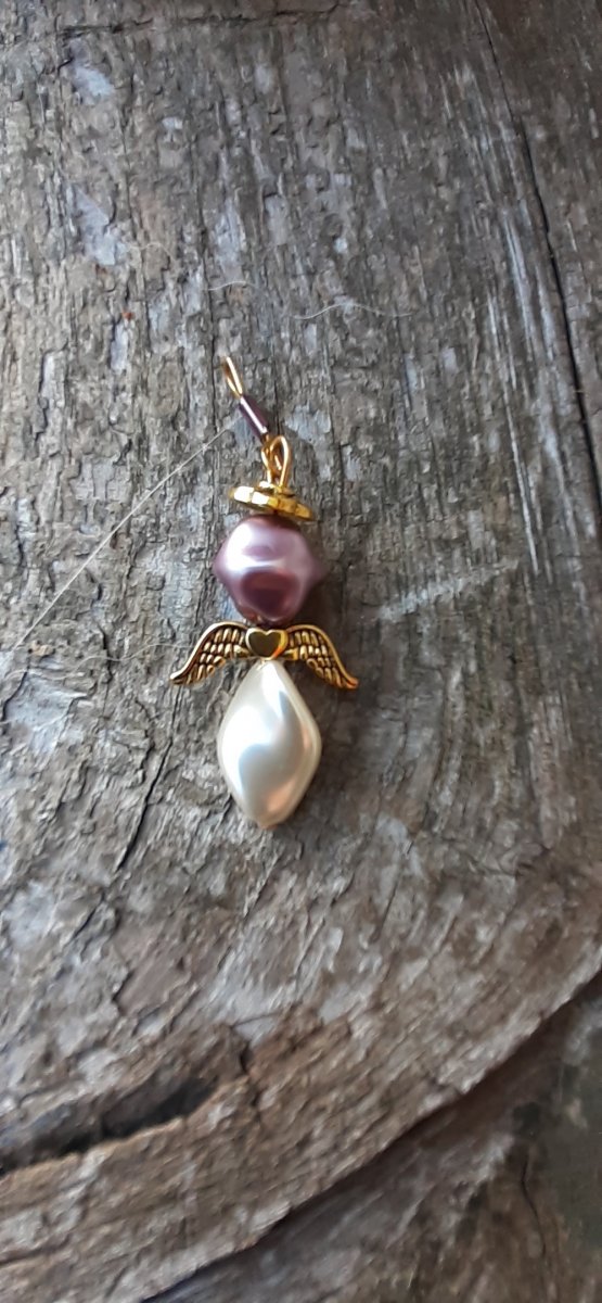 andílek fialovobílý