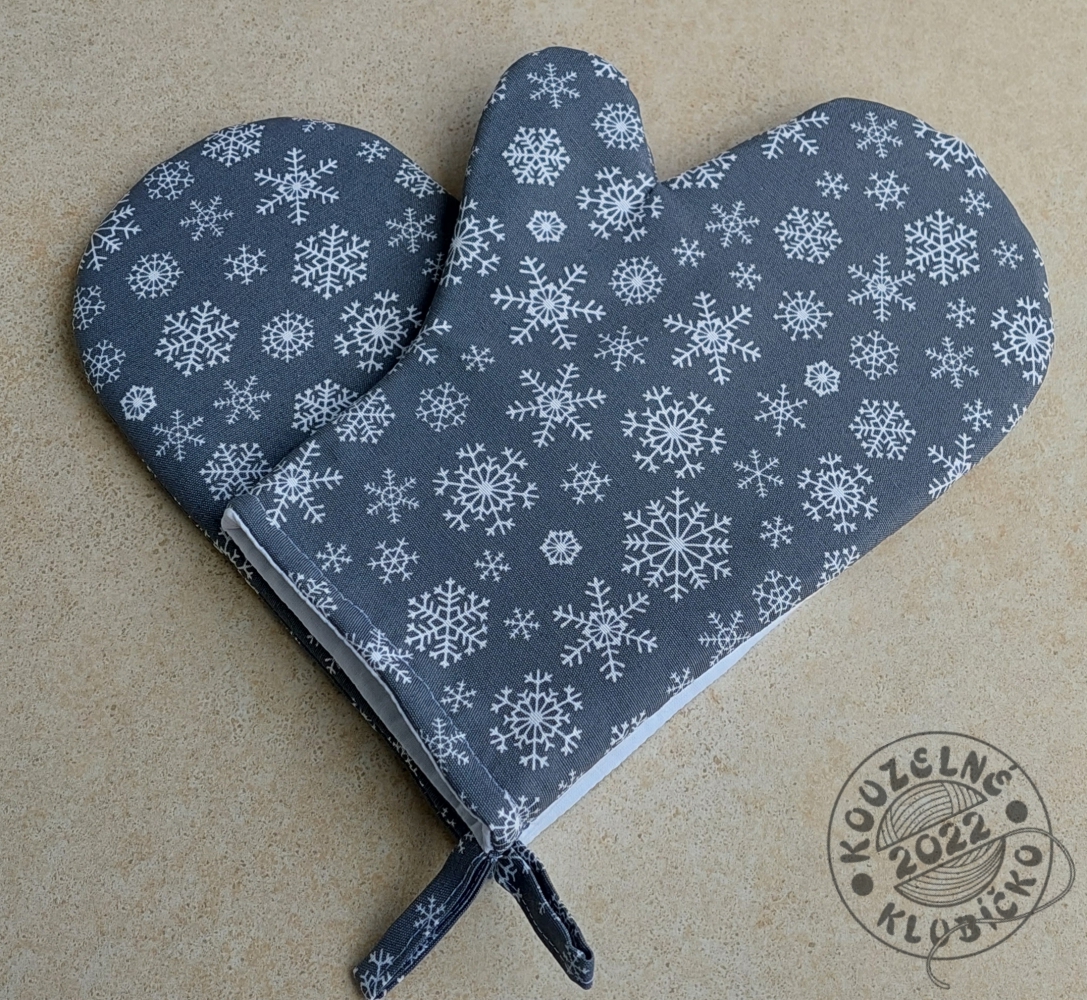 Vánoční chňapka vločky na šedé - s poutkem a magnetem - cena za 1 ks