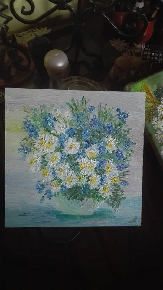 Chrpy s kopretinama ve váze