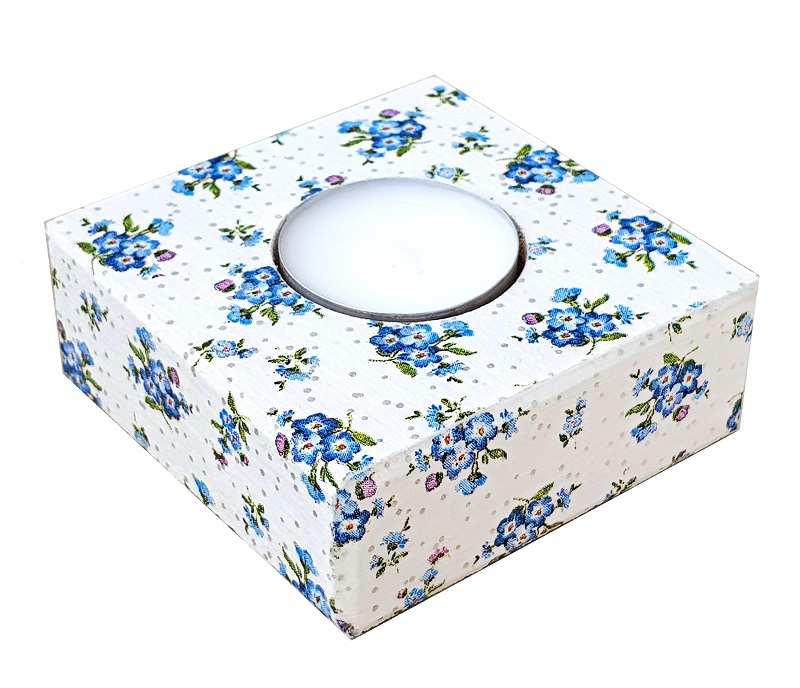 dřevný svícen - pomněnky