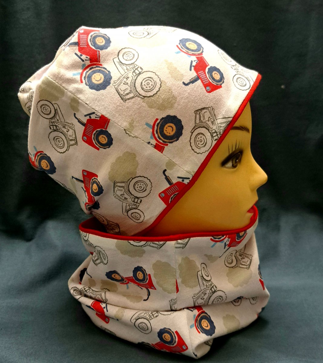 Čepice a nákrčník -traktor 