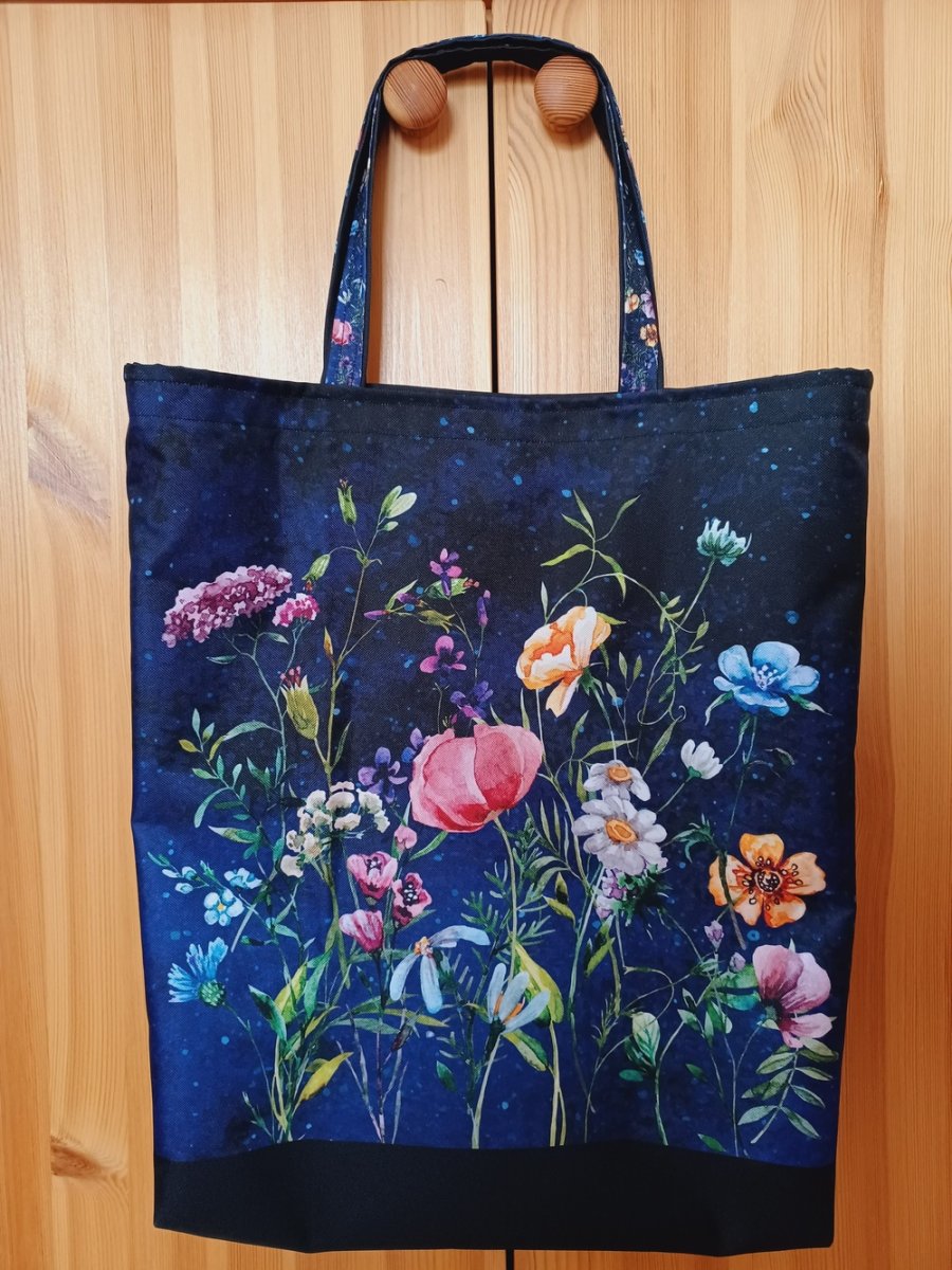 Nákupní taška z kočárkoviny rozkvetlá louka