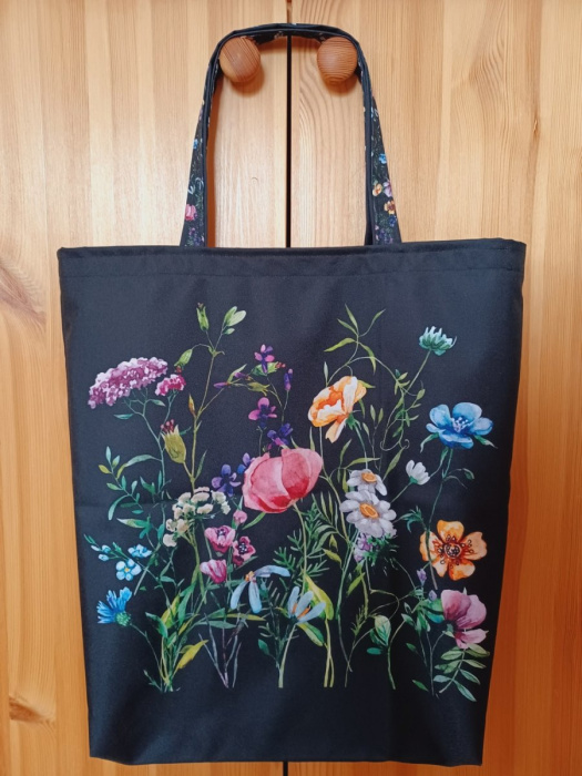 Nákupní taška z kočárkoviny rozkvetlá louka