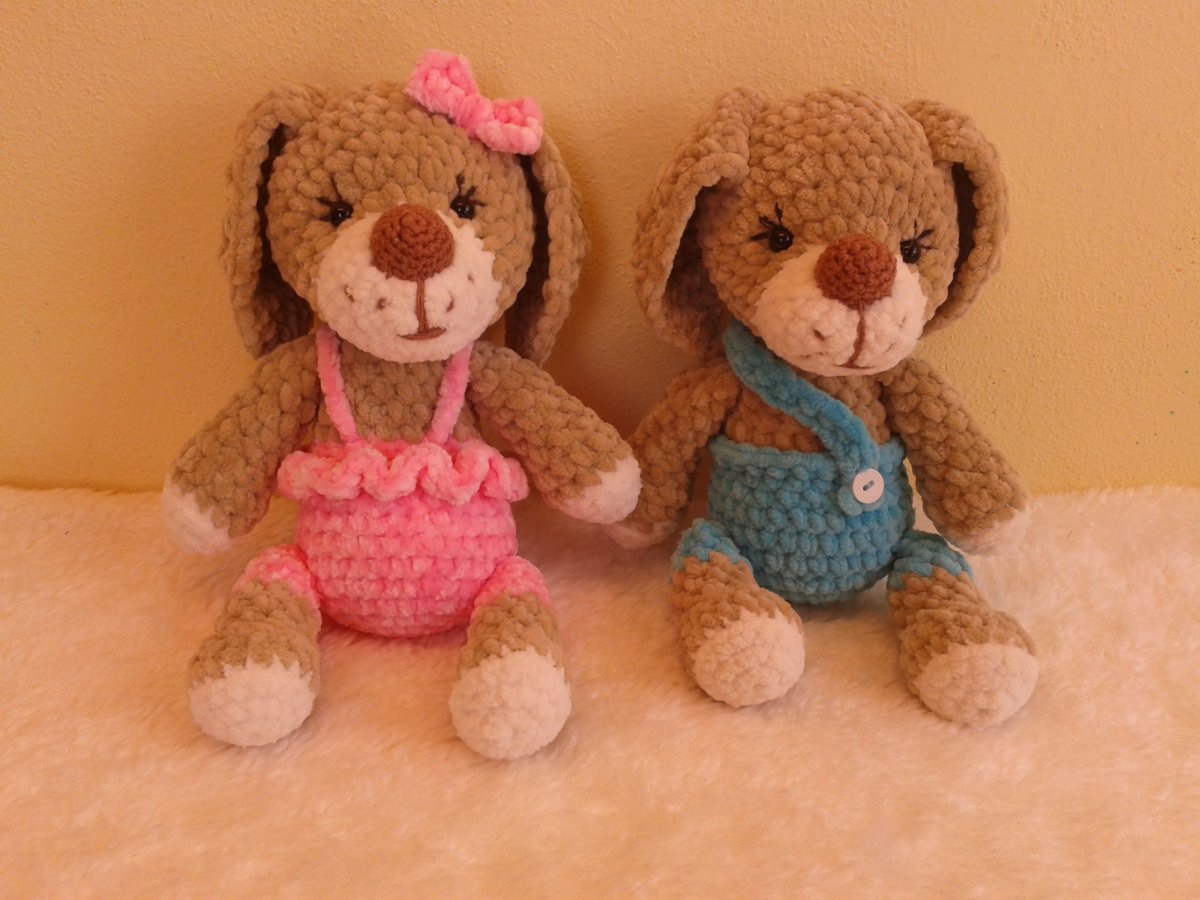 Návod na malého háčkovaného pejska - Hafinku v růžových kalhotkách 