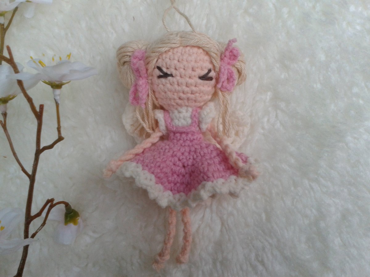 Háčkovaná andělka Bára