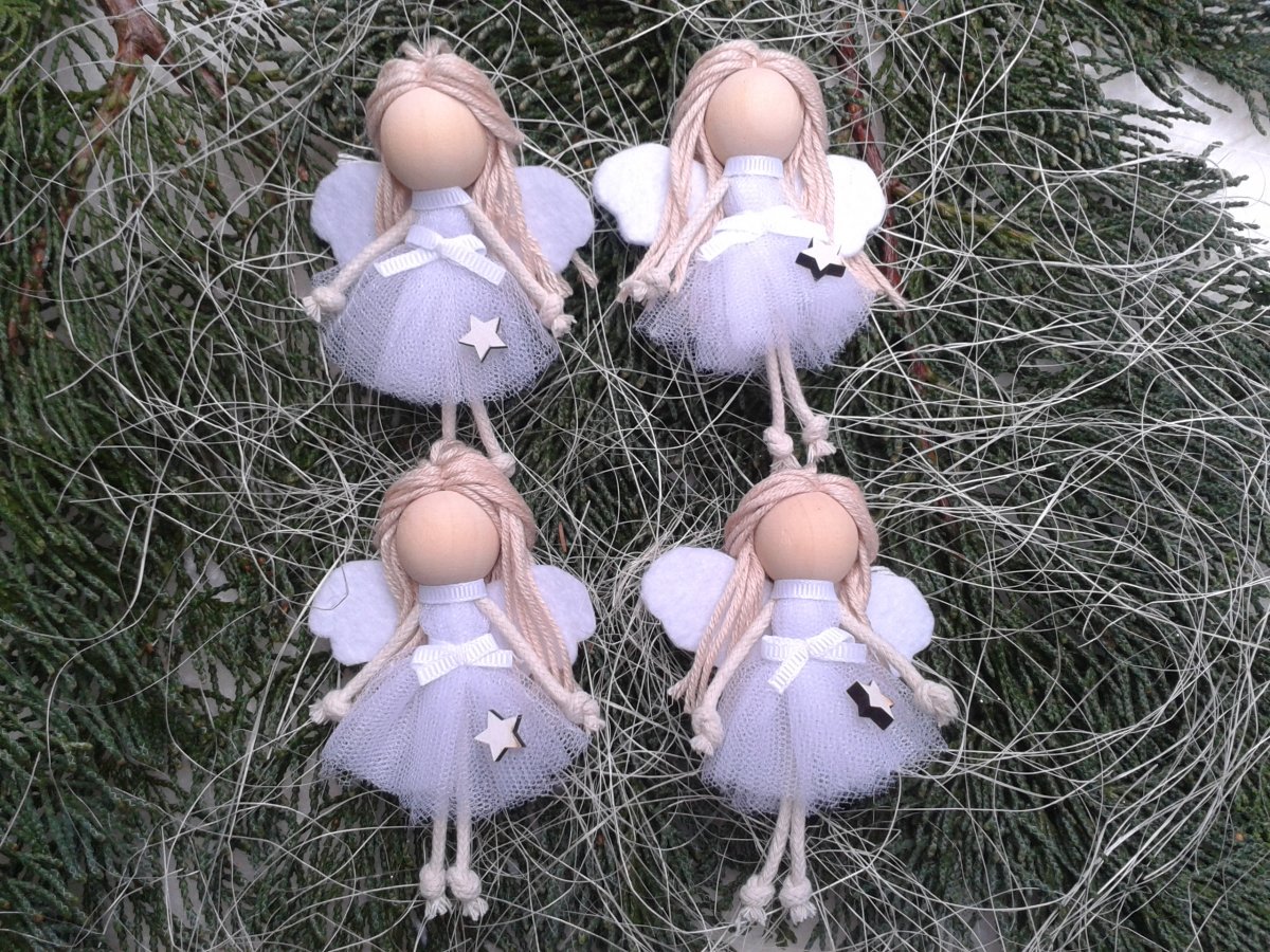 Sada malých andělek - ozdoba na vánoční stromeček