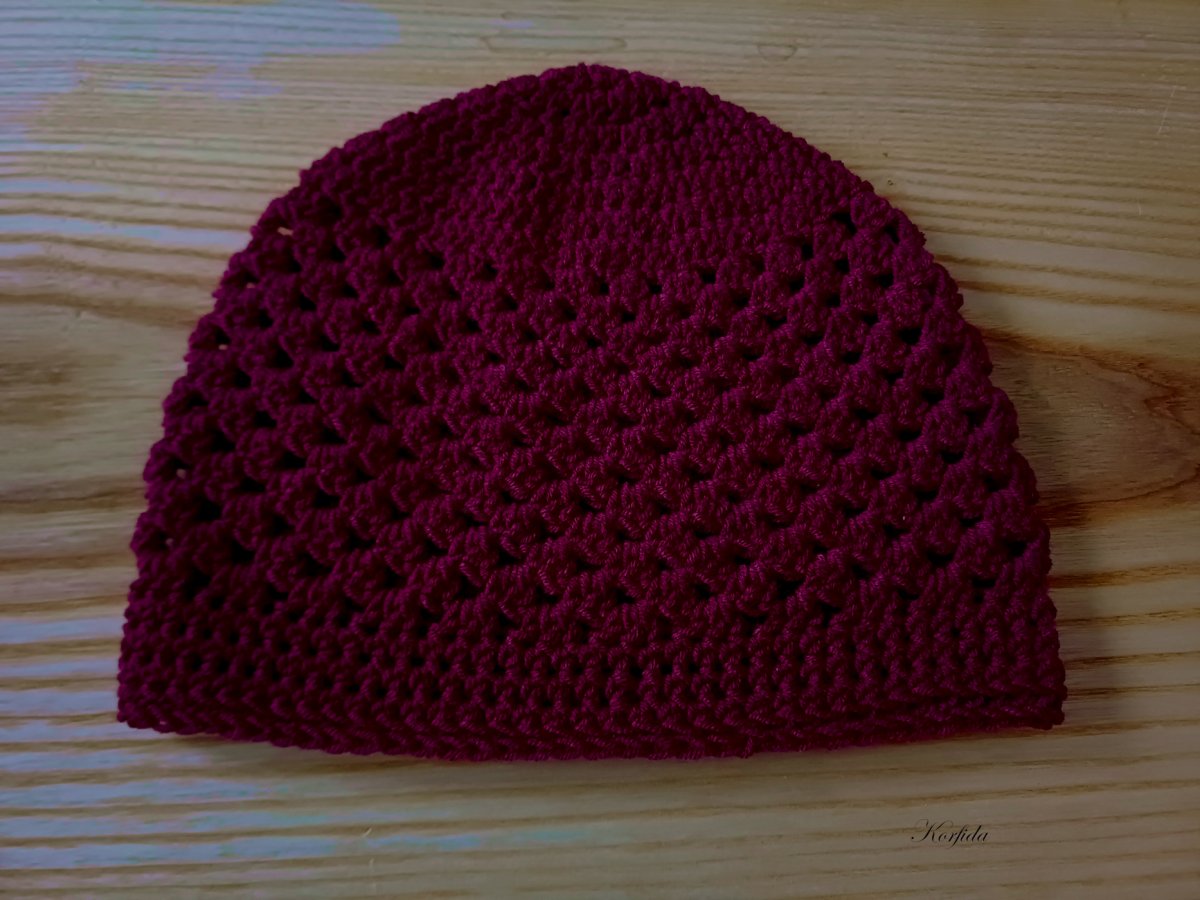 Čepice háčkovaná vínová (24/25)