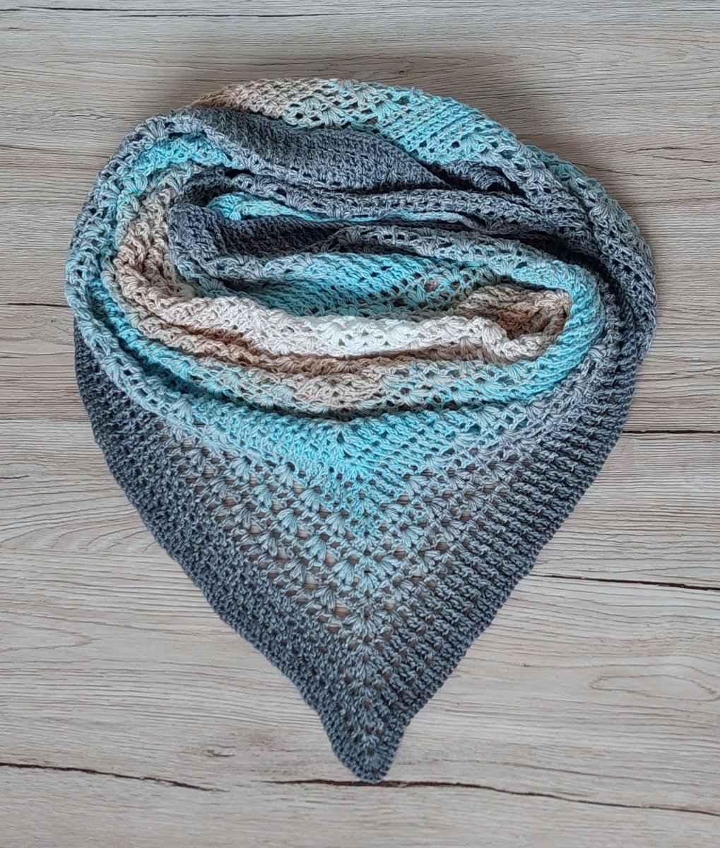 Háčkovaný šátek Karymé