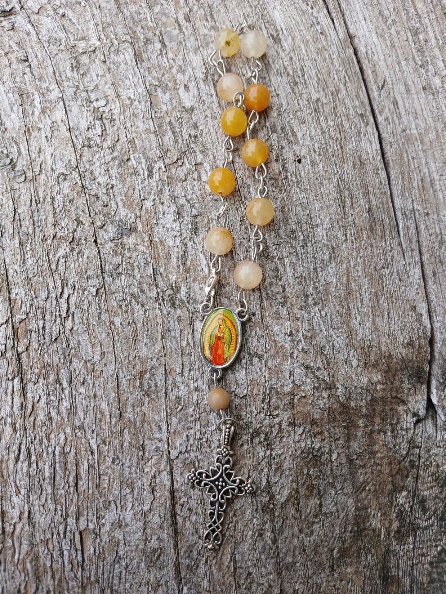 růženec desátek z minerálu - topaz