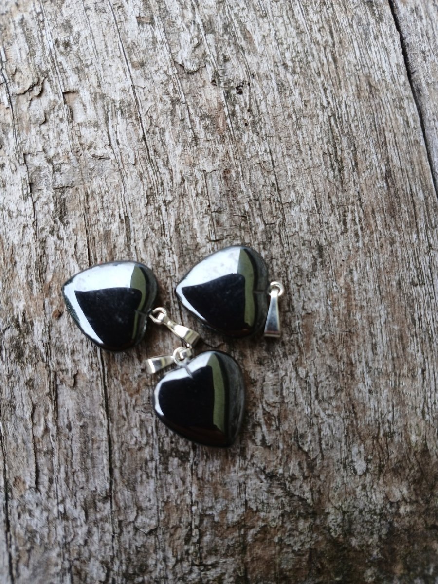 přívěsek hematit srdíčko