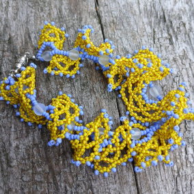 krajkový náramek žlutý