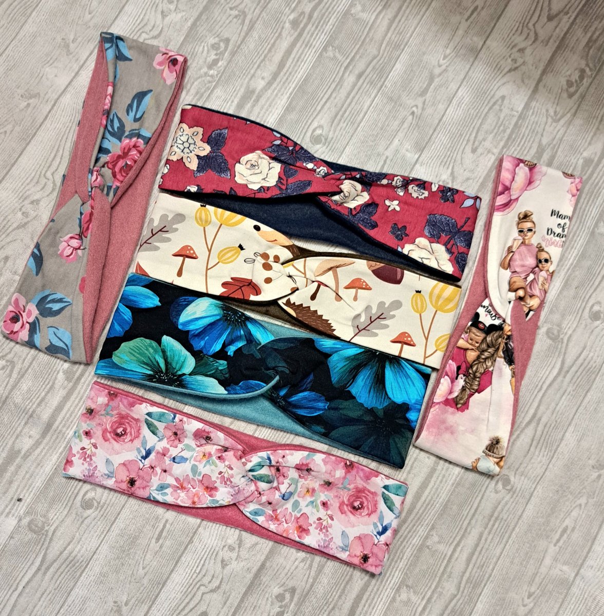 Čelenka překřížená nebo rovná 